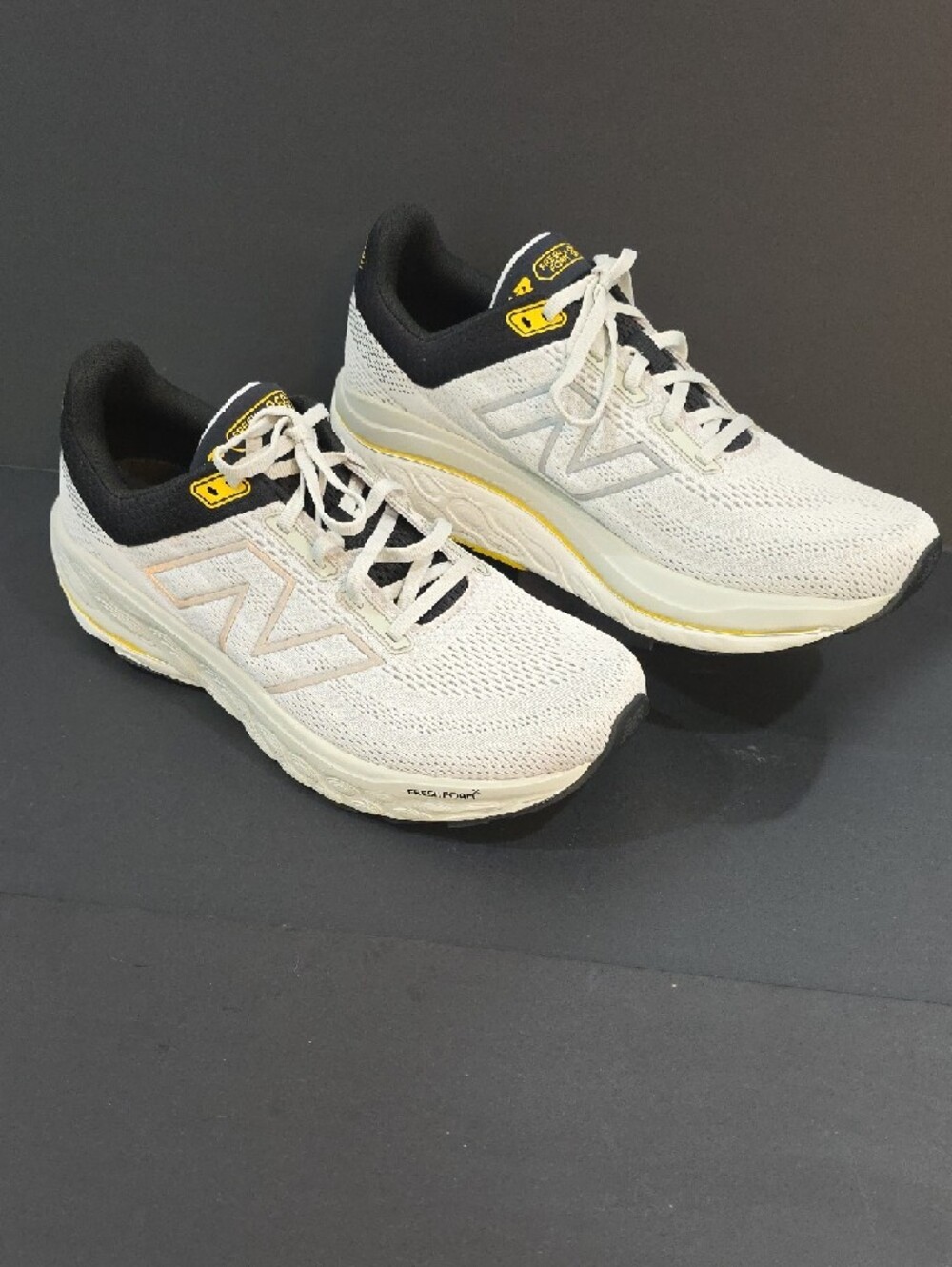 New Balance Fresh Foam X 860 White Sneakers White/Black Size 10.5 Men's - Picture 2 of 11